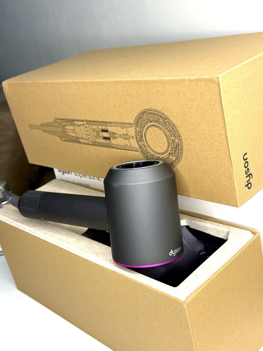 Сешоар Dyson Supersonic HD08