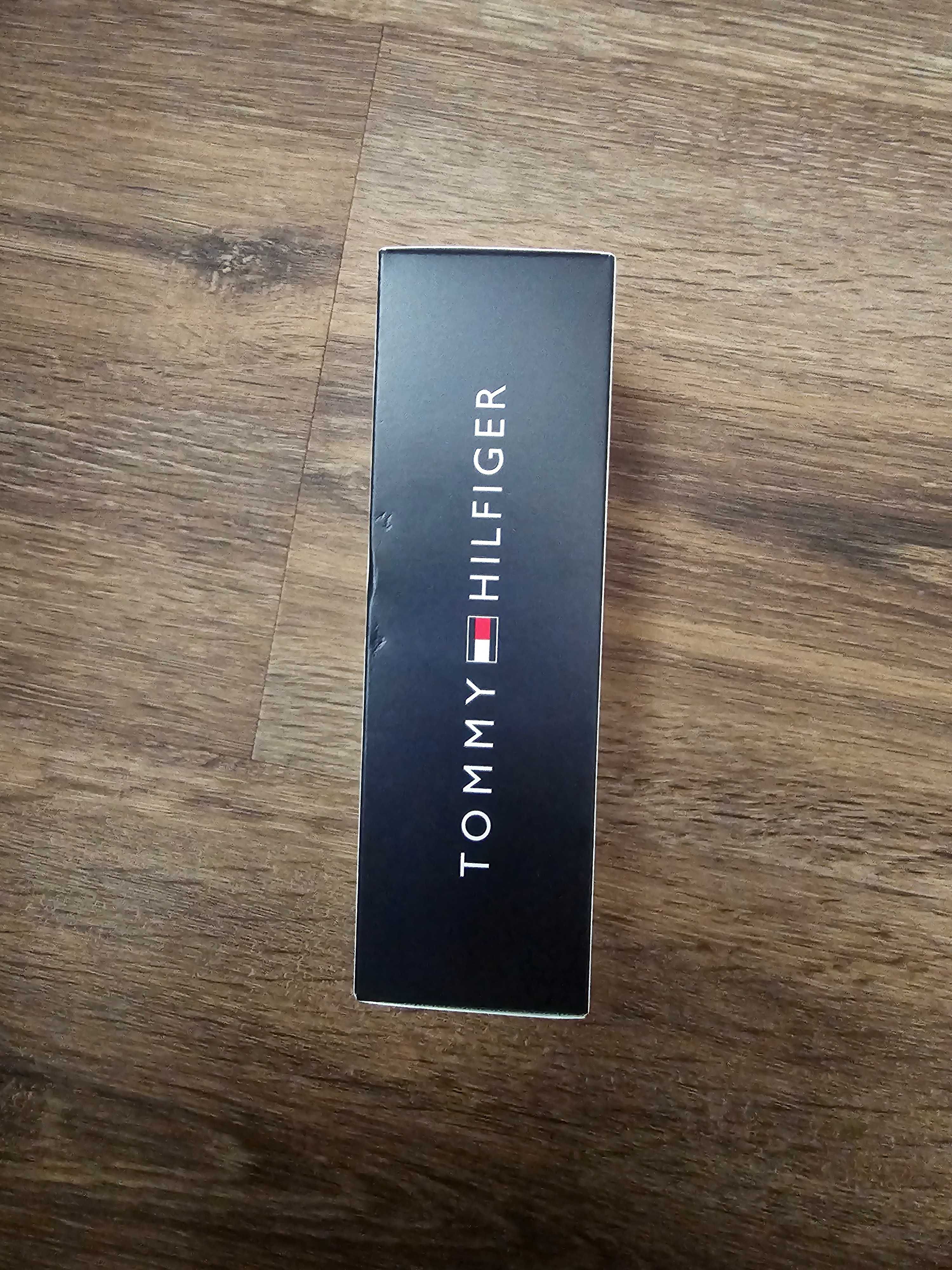 Парфюм Tommy Hilfiger