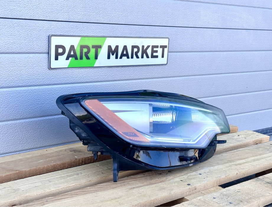 Десен фар AUDI A6 C7 4G 4G0941006B