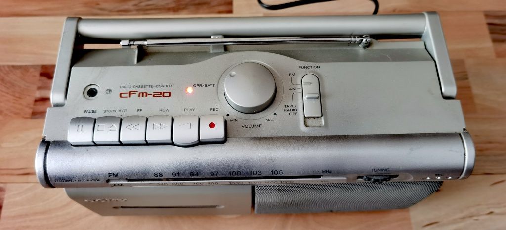 Sony Radio Cassette-Corder CFM-20  radio casetofon retro