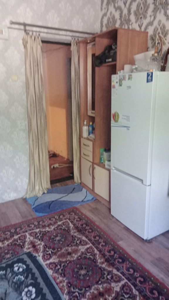 Продается  комната в.г.Шымкент Енбешинский р-н.