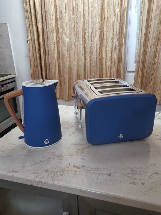 Тостер  SWAN оригинален.