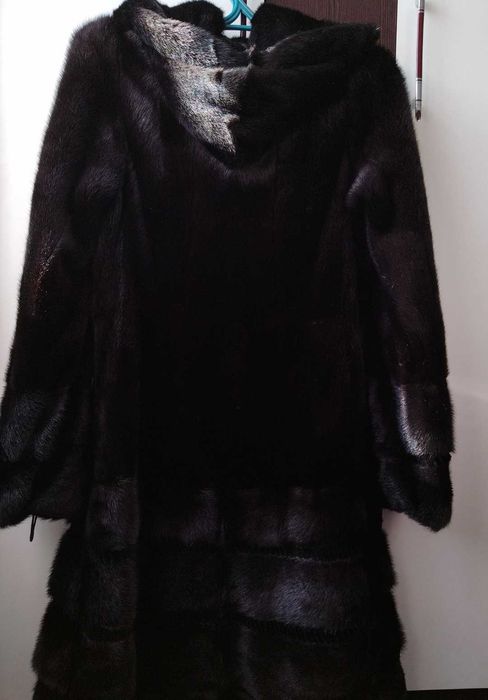 Продам  норковую шубу или обмен на золотое изделие