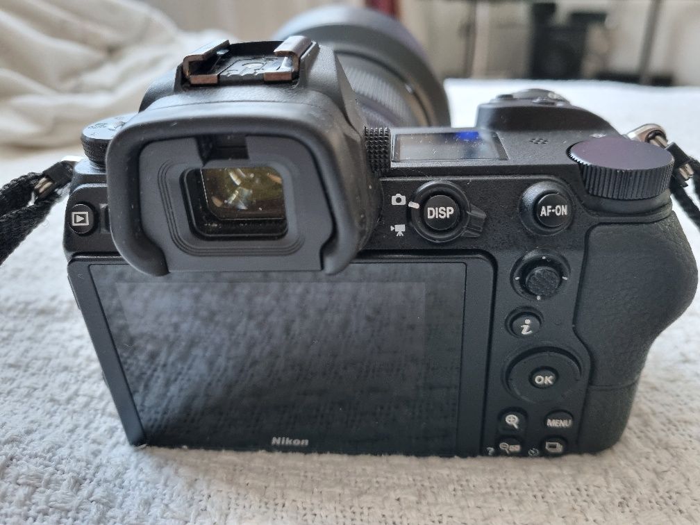 Nikon Z6 Mirrorless FullFrame Body