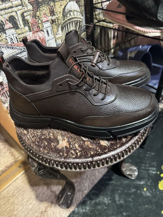 Продам ботинки  мужские демисезонные новые