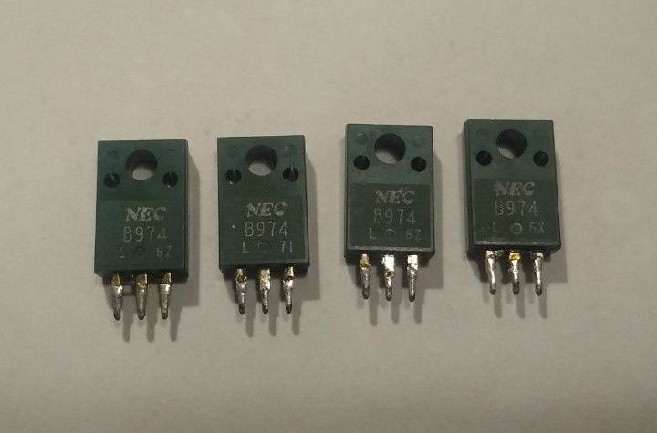 Lot de 4 tranzistori 2SB974 de la NEC - originali
