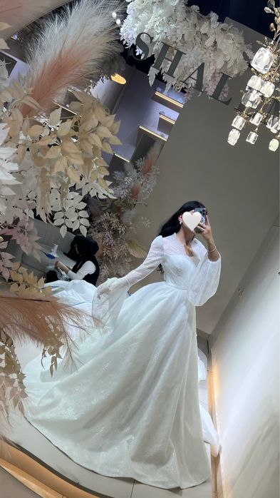 Kelin koʻylak! Rangi oq