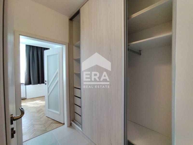 Обзаведен тристаен апартамент под наем в кв. Борово, София