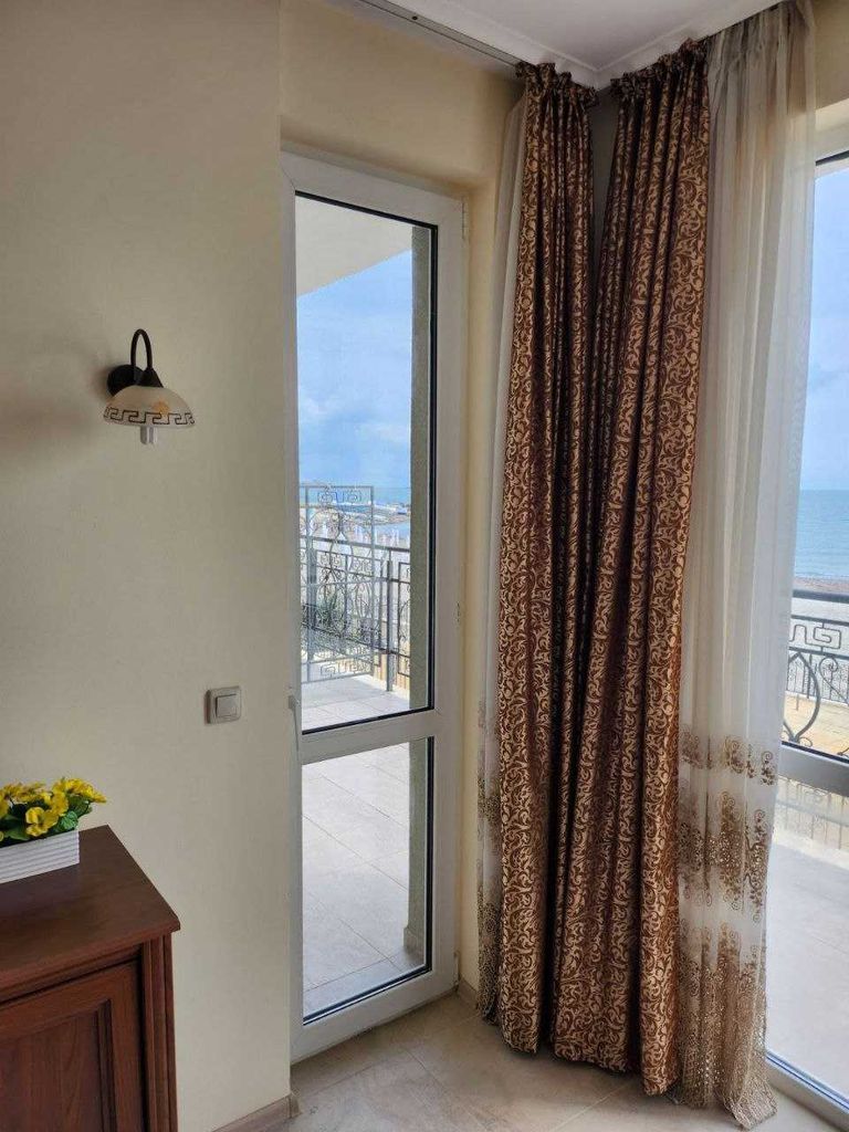 Продава се Двустаен апартамент в Поморие - 72 кв.м за 1702 €/кв.м - Снимка #2