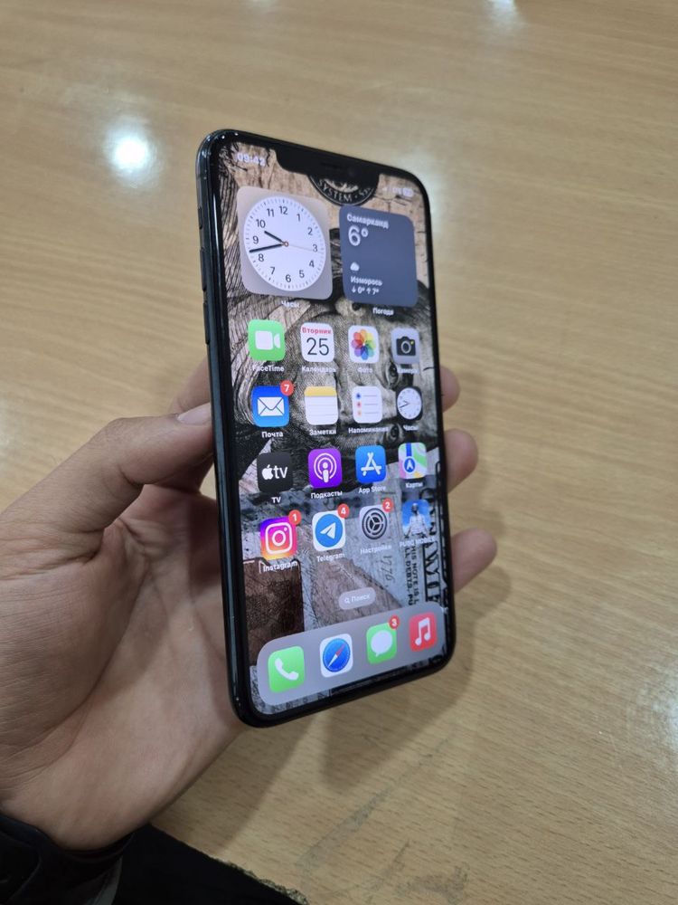 iPhone 11 Pro Max