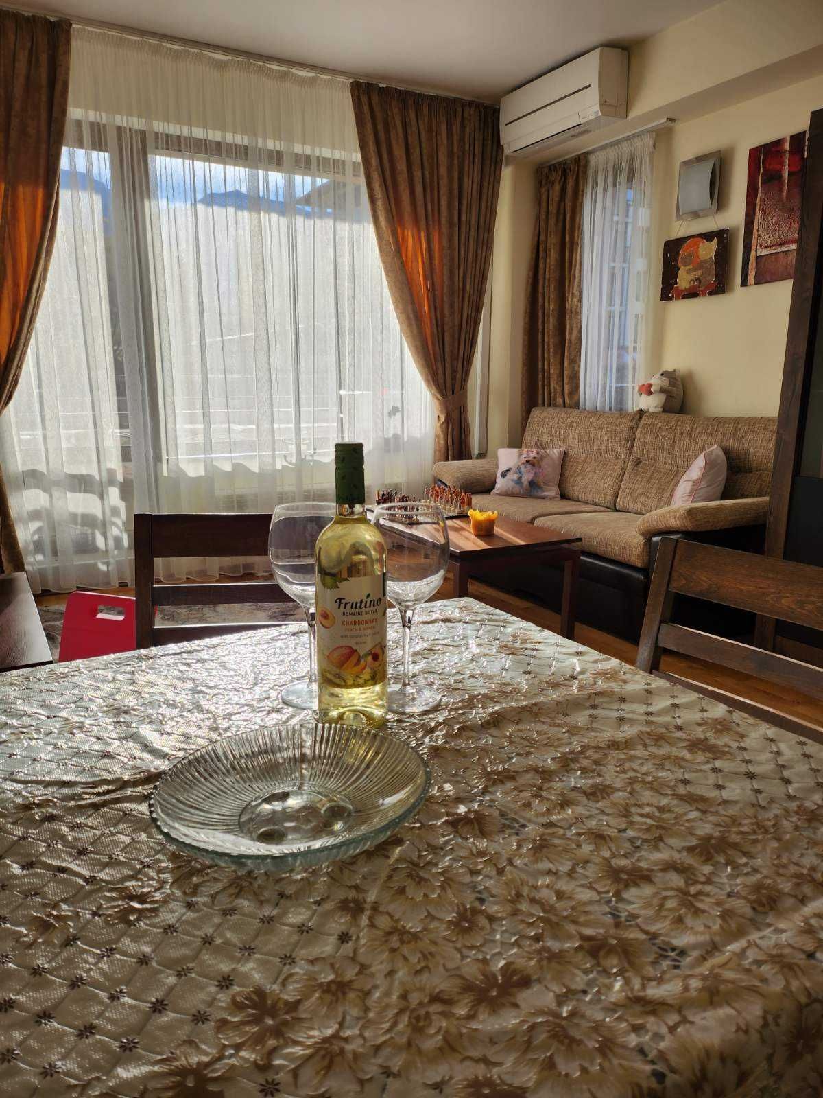 Тристаен апартамент с южно изложение в комплекс Мурите, до Pirin Golf