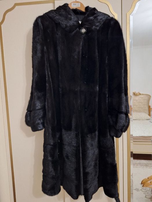 Продается норковая шуба