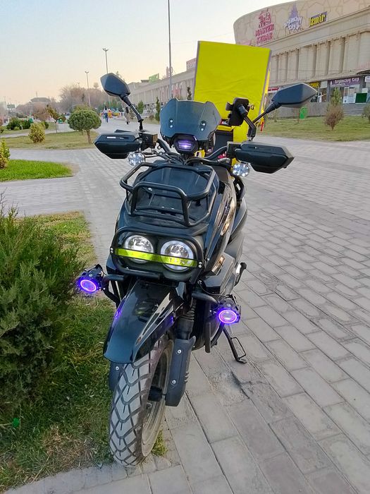Skuter 150 kub, tank 2 , yangiday  800 km yurgan