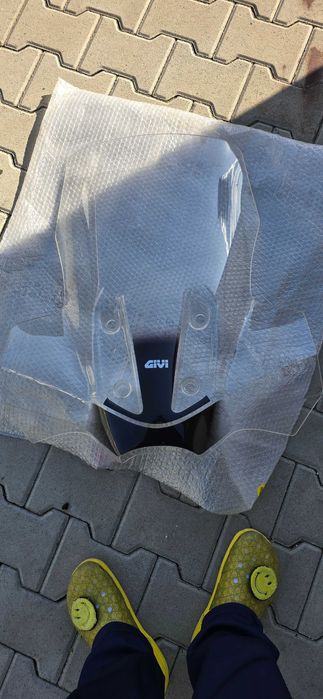 parbriz inalt givi bmw c400