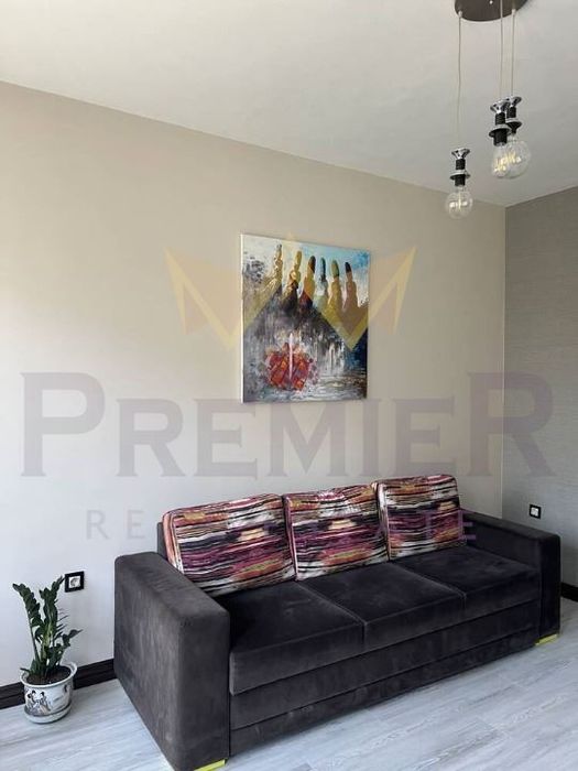 Дава се под наем Двустаен апартамент в Варна, Общината - 65 кв.м за 612 € - Снимка #3