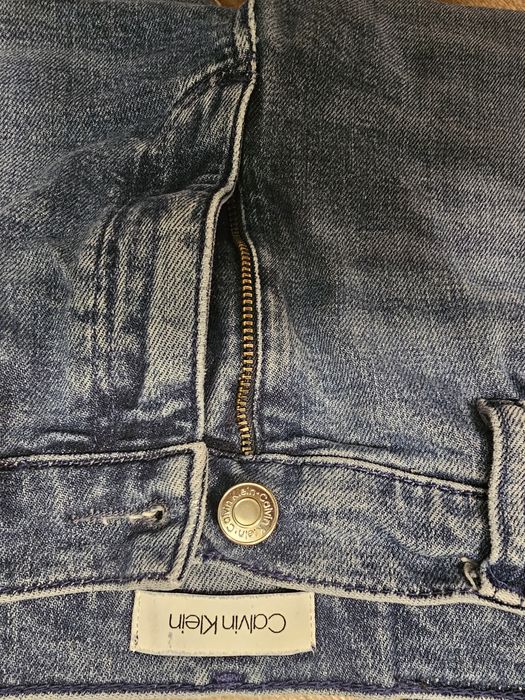 Дънки Calvin Klein 26 размер