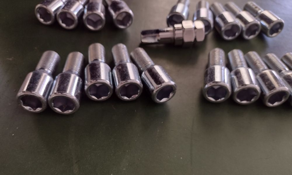 Prezoane cap mic Audi Volkswagen Mercedes BMW cu cap hexagonal imbus