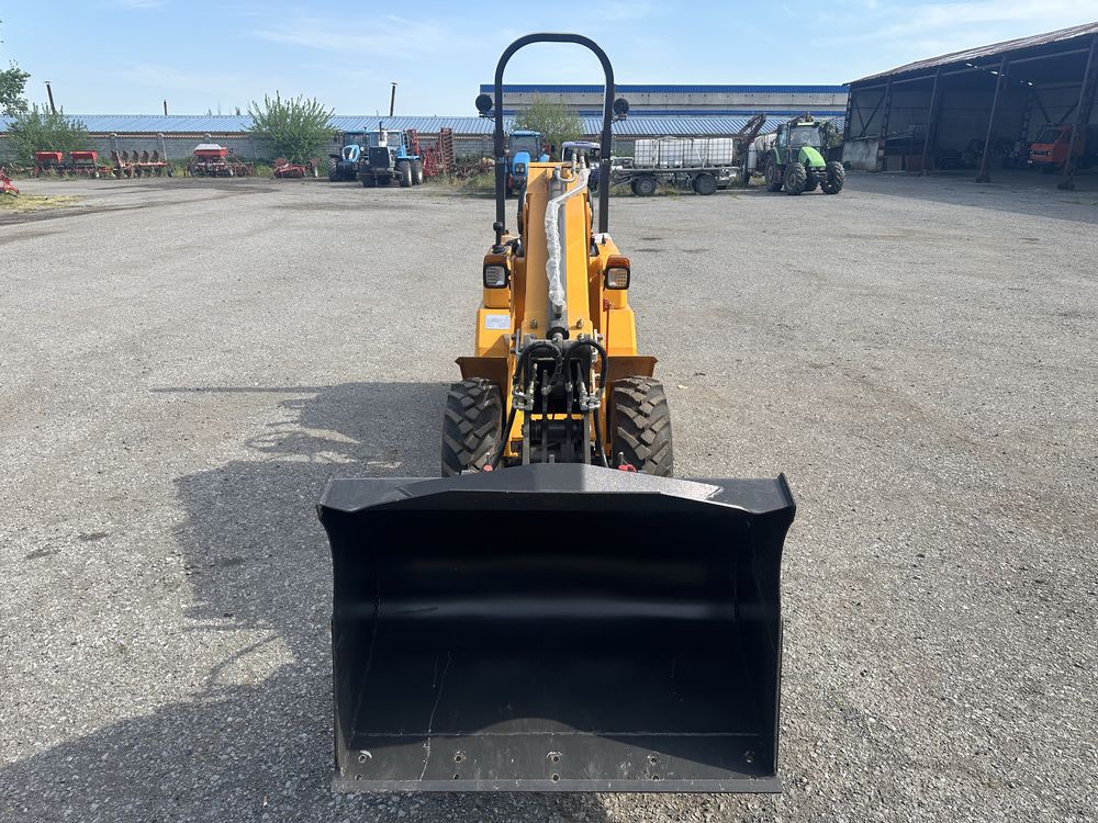 Челен товарач H180 Kubota