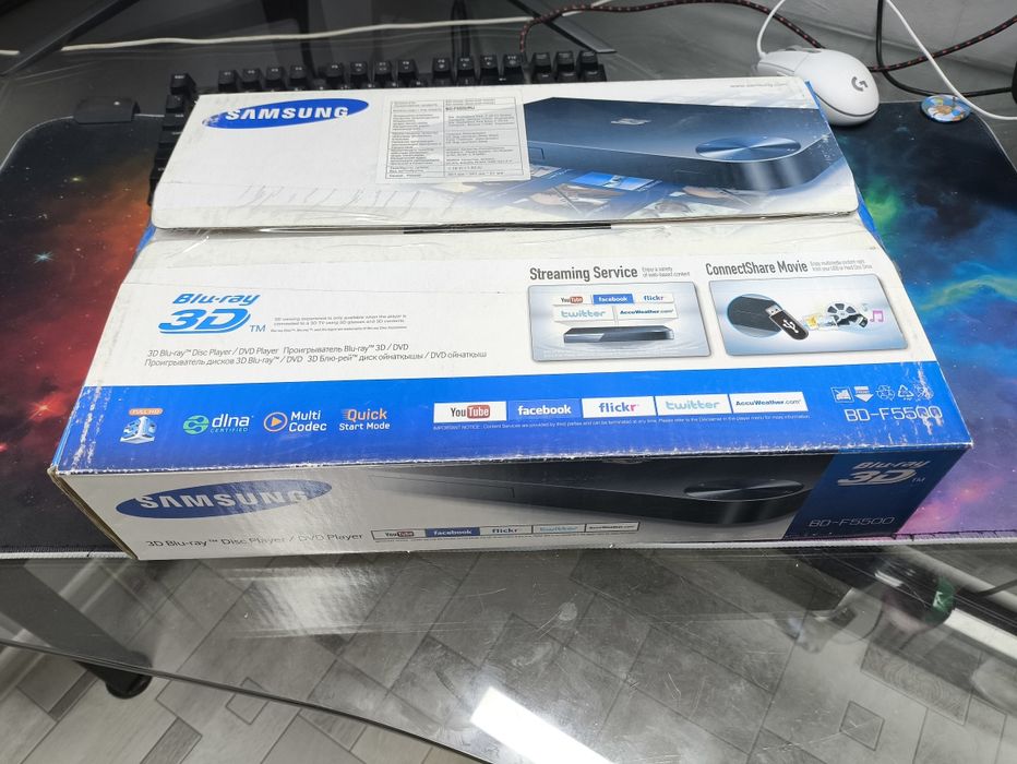 3D Blueray/DVD плеер новый/полный комплект/все работает.