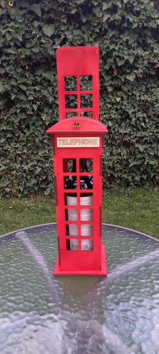 Cutie vin tip cabina telefonica