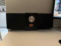 Dock Logitech , cu alimentator