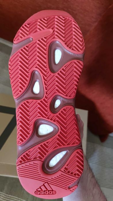 Yeezy Boost 700 Hi-Res Red