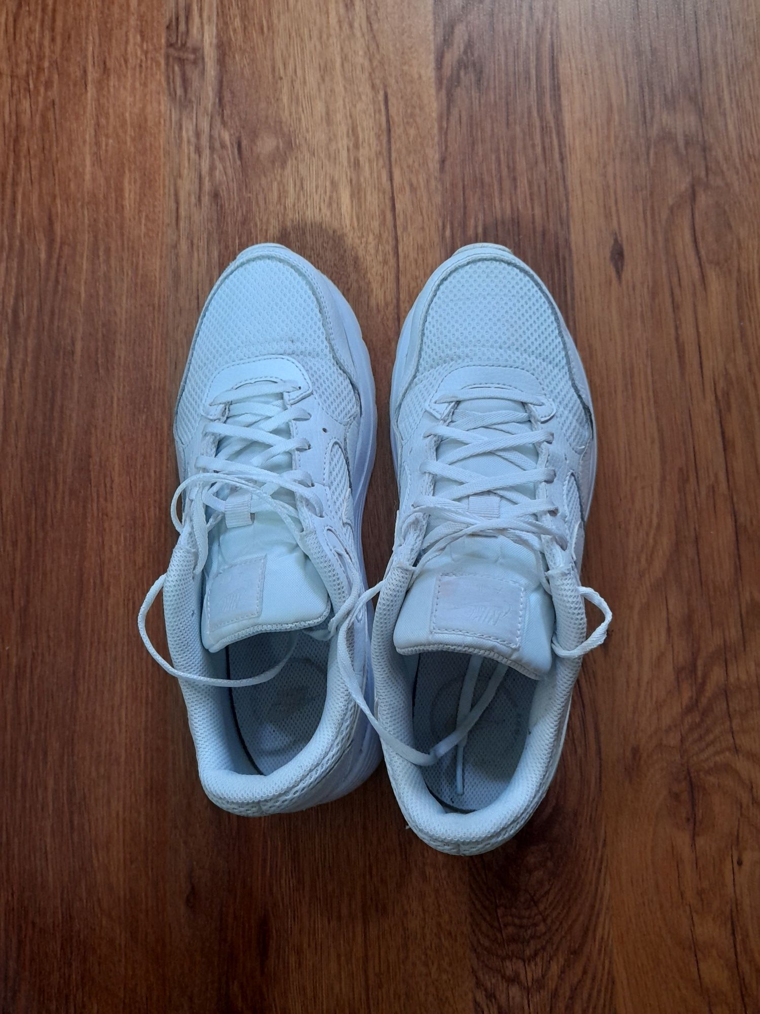 Nike Air max маратонки 40 номер.