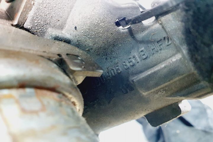 Coloana volan cu contact si cheie 4b0905851b 3b0419502f 1.9 tdi AVF Volkswagen VW Passat B6  [din 2