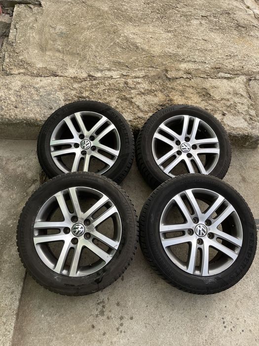 Jante aliaj cauciucuri/anvelope iarna 205/55/16 5x112 vw golf caddy