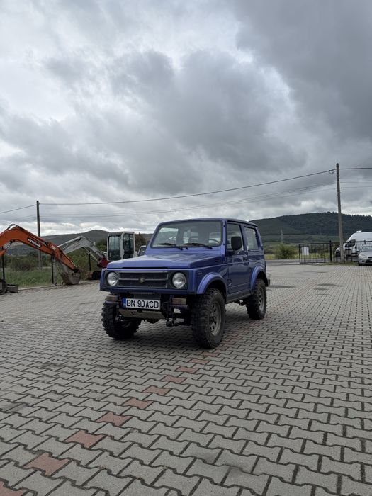 Suzuki Samurai SJ