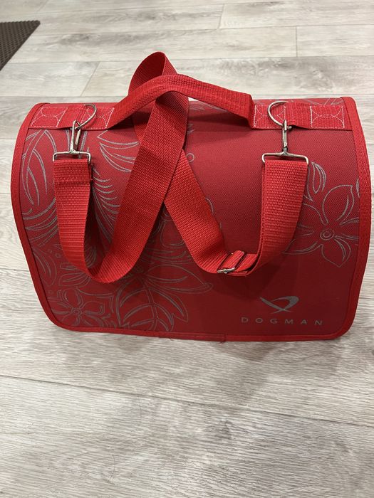 Переноска для собак и кошек Dogman