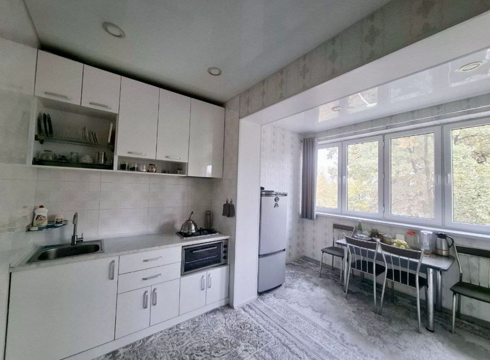 Квартира Продаётся Чиланзар 13 квартал 3/4/4 92м2 меб тех аль хилал