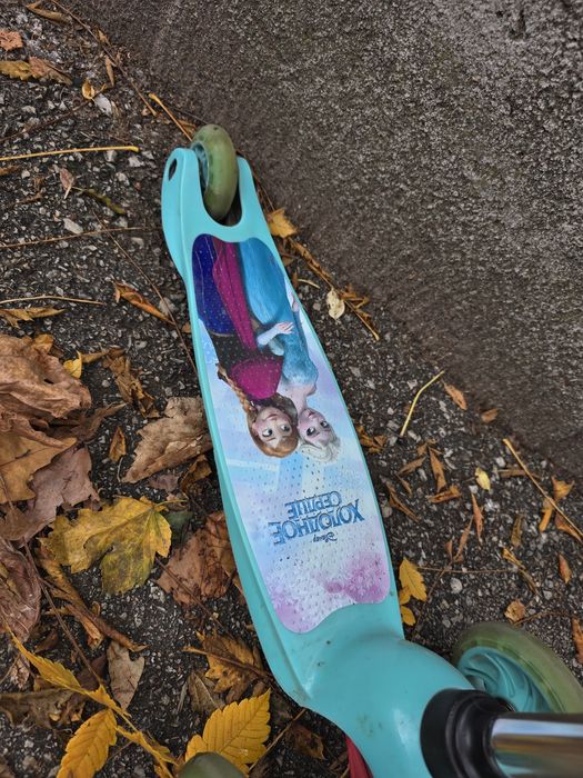 Тротинетка Елза и Ана FROZEN