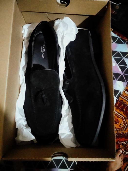 Продам новый мужской обуви River Island leather привезён из Шотландии