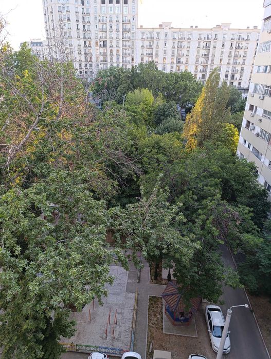 Продам свою квартиру 3-4 8/8,улица Бабура,недорого