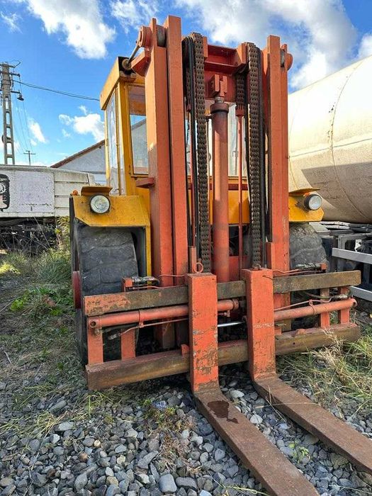 Stivuitor diesel RMF Maxein S8000