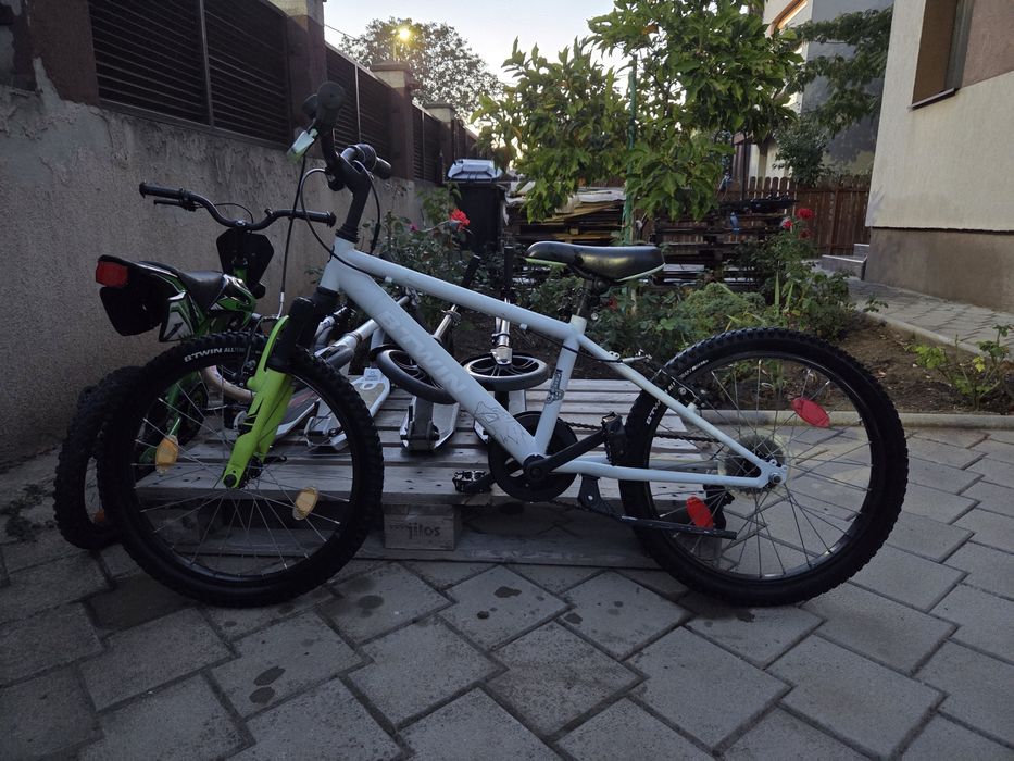 Vand biciclete copii