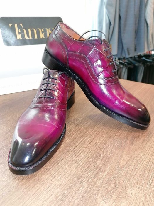 Pantofi lucrati manual, marime 39