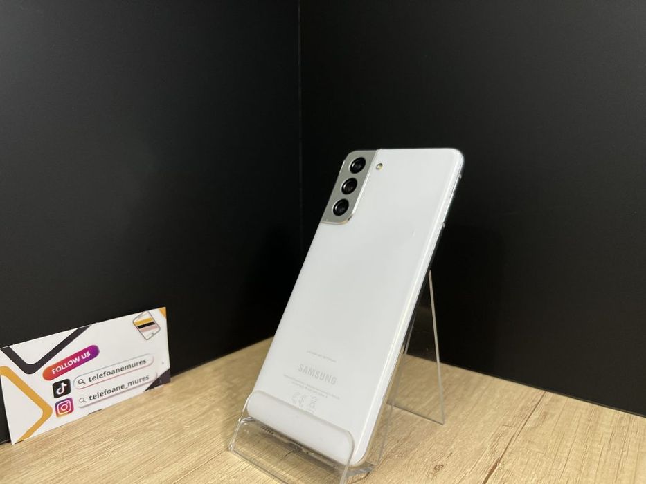 Samsung Galaxy S21 128Gb White Second-Hand Bun 3 ani garanție, Telefoa