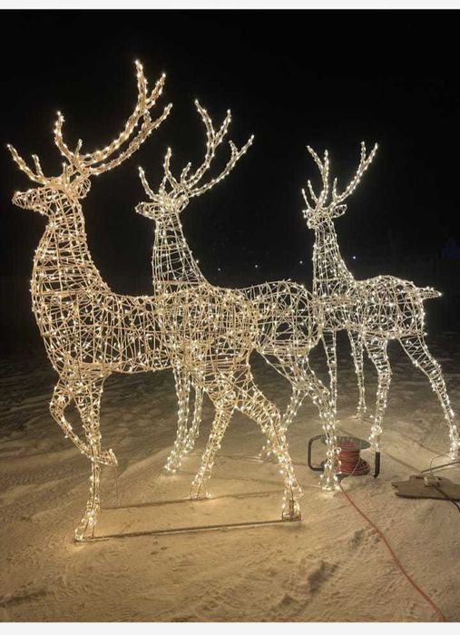 Новогодние фигуры, уличные светящиеся олени в наличие