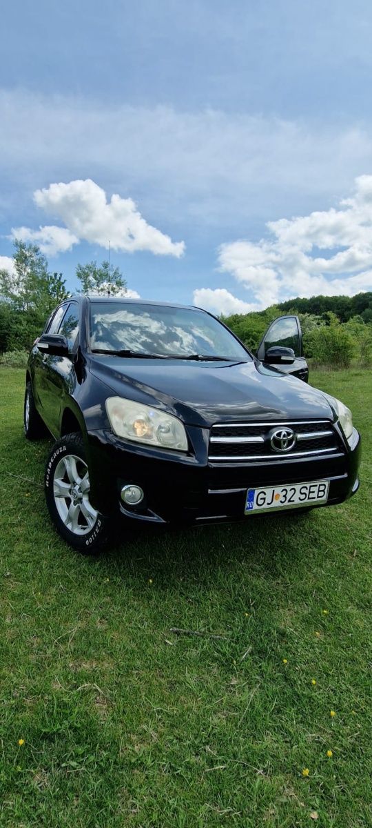 Toyota rav 4 generația a trei-a