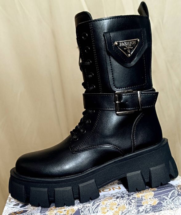 Женские зимние ботинка