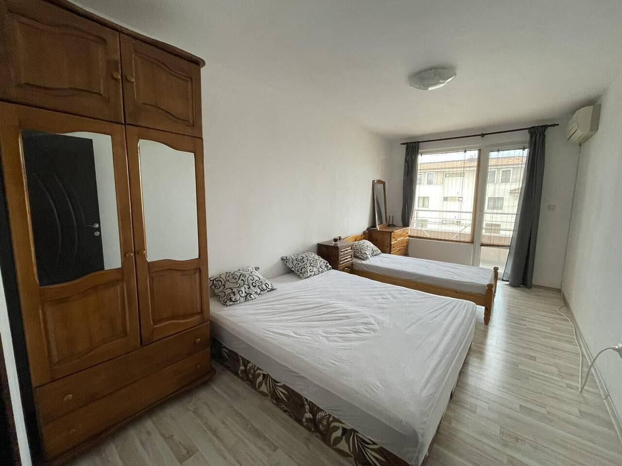 Дава се под наем Двустаен апартамент в Бургас, Сарафово - 64 кв.м за 306 € - Снимка #3