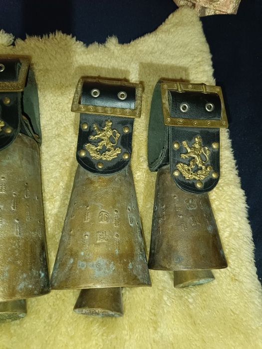 Чанове звънци хлопки