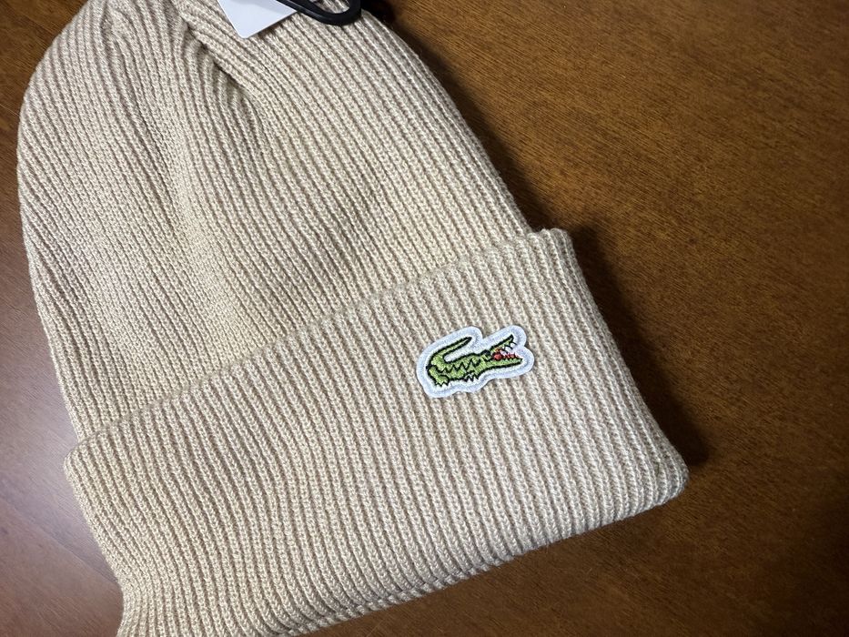 Caciula Fes Lacoste noua/new unisex