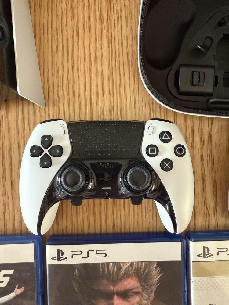 ГАРАНЦИЯ Playstation 5 Pro 2TB С ДИСК + Dualsense Controller + Станция