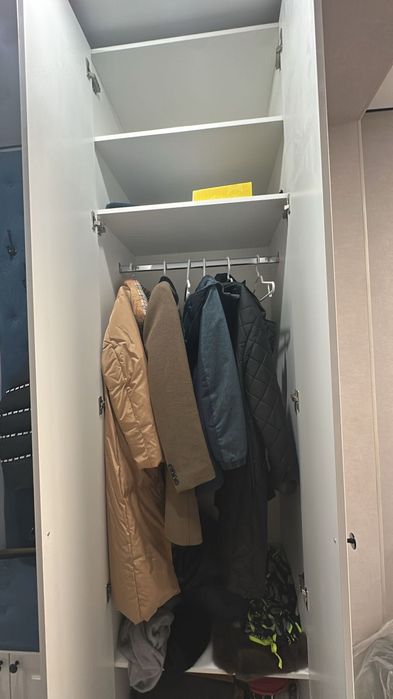 Продам прихожую из материала мдф