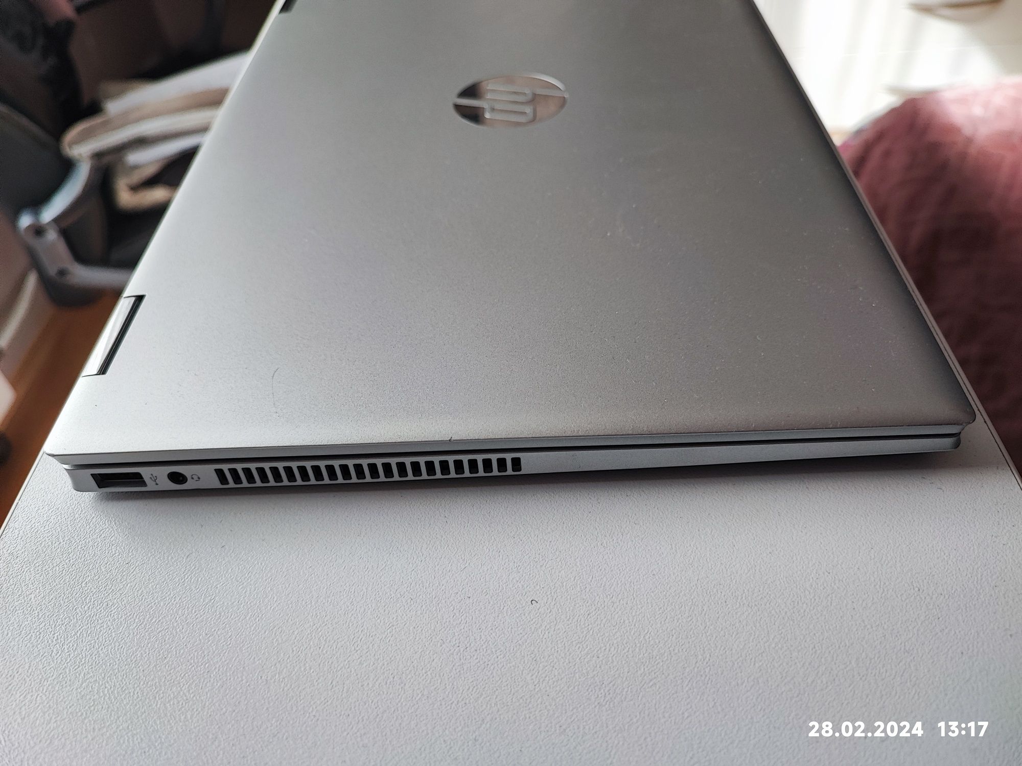 Продавам HP Pavilion x360 14" Touch i3 10th gen. 8GB 128GB M2