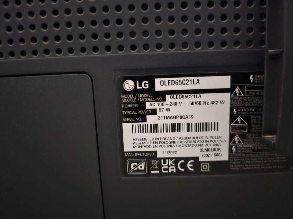 LG OLED C2 – 65” – Ultra HD 4K Smart TV