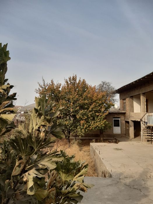 Срочно продается дом земля 8 март под застройку